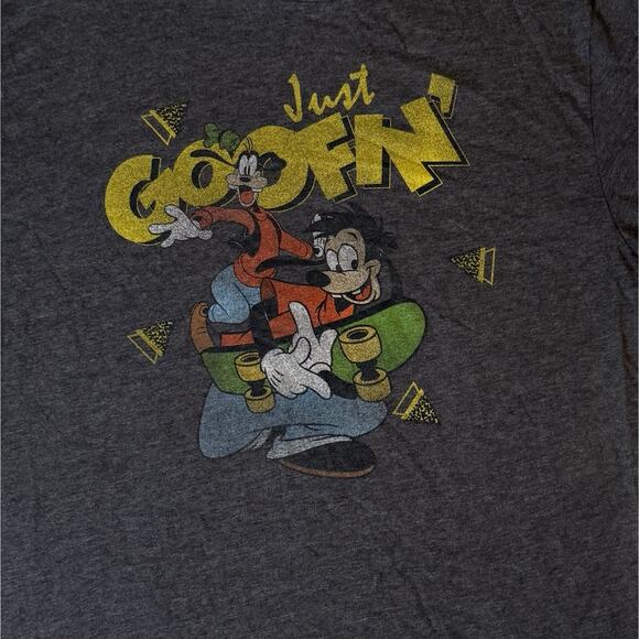 Old Navy Disney Goofy Movie Tee Shirt Small Gray Just Goofn' Skateboard Graphic - Picture 2 of 5